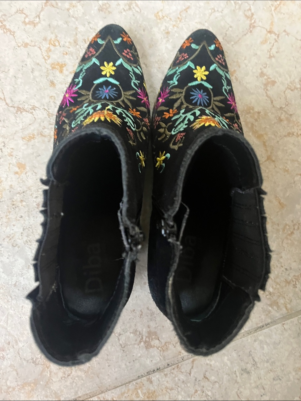Diba Floral Embroidered Black Suede Ankle Boots Booties Women’s 6.5 - Picture 4 of 8